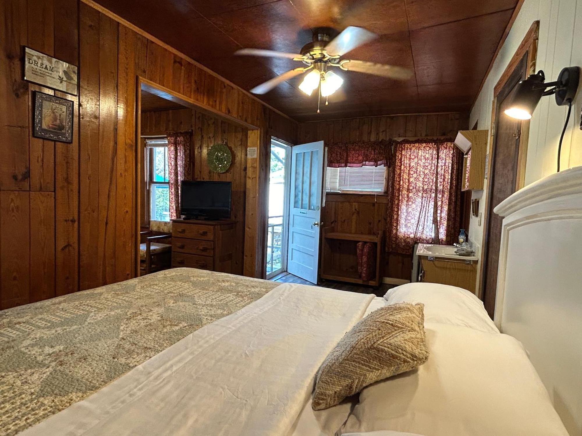 Mountain Lake Cottages Hendersonville Exterior foto